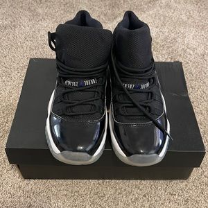 Air Jordan 11 Retro BG 'Space Jam' 2016 | Black | Kid's Size 4.5
